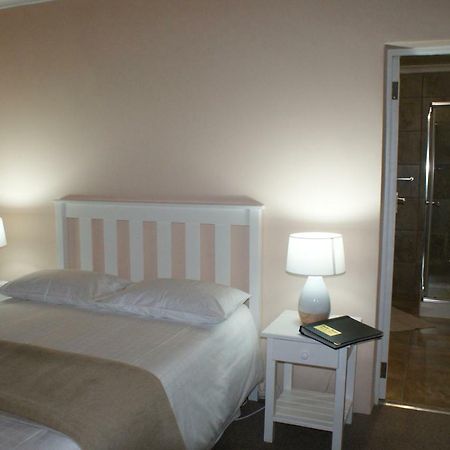 Haka Hana B&B พอร์ตเอลิซาเบธ ภายนอก รูปภาพ
