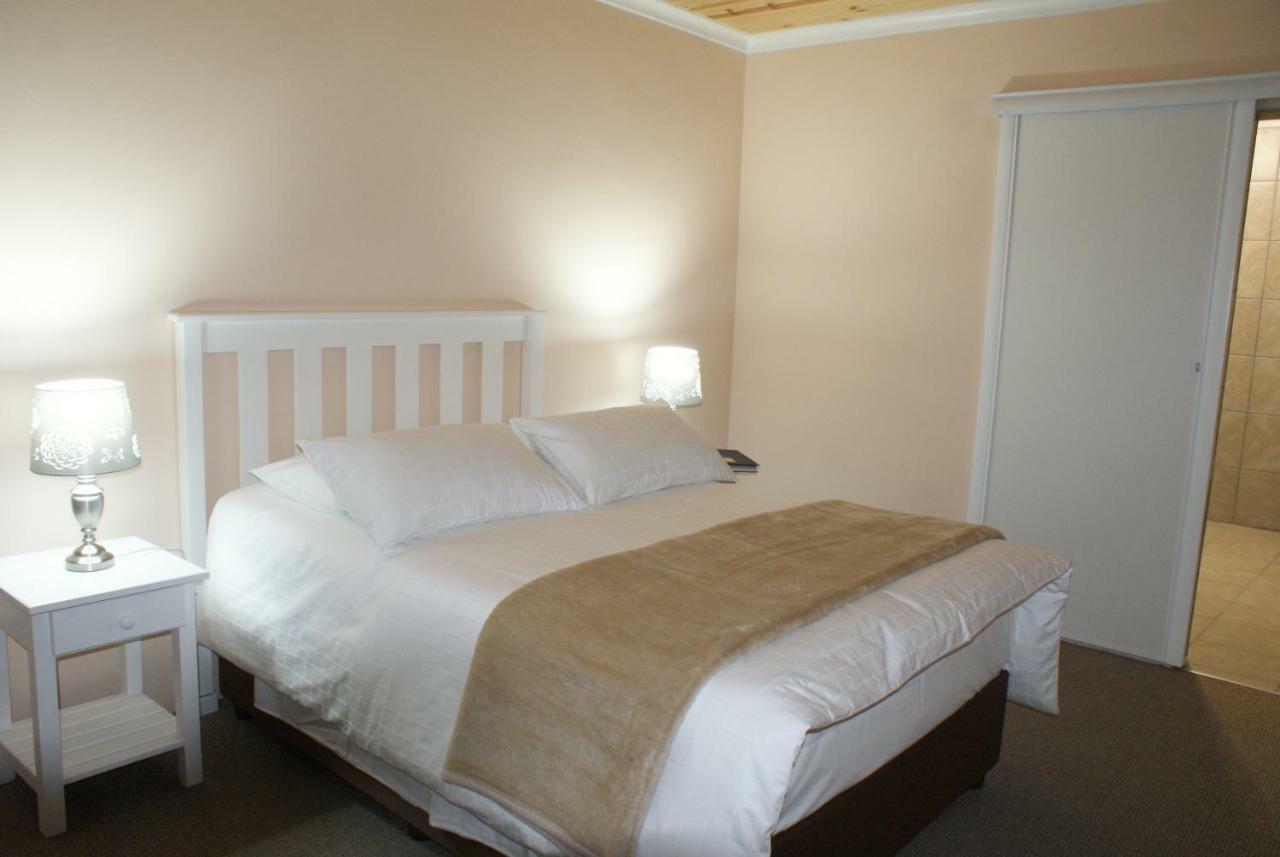 Haka Hana B&B พอร์ตเอลิซาเบธ ภายนอก รูปภาพ